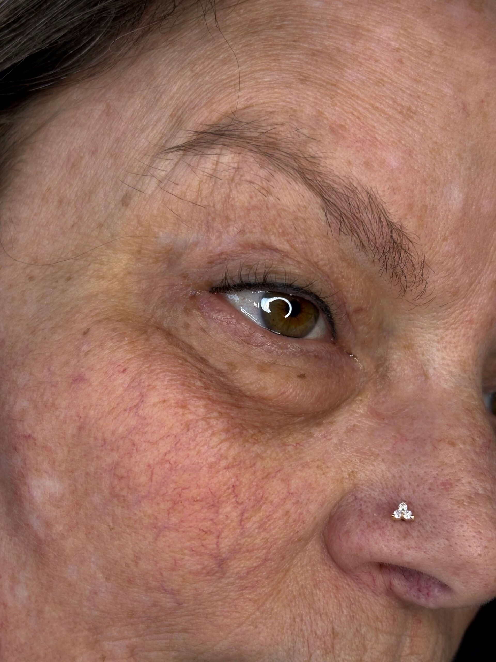 a close up of a man
